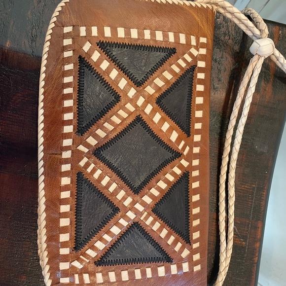 Vintage New Boho Diamond Pattern hand stitched Leather crossbody Bag purse - Picture 3 of 16